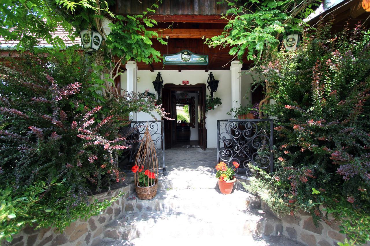 Felso Fogado Bed and Breakfast Felsőtold Eksteriør billede